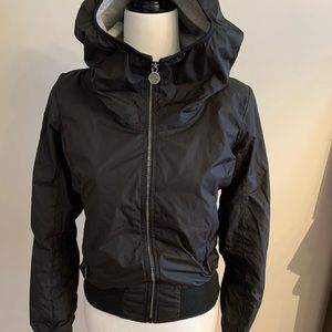 Windbreaker Jacket Bench
